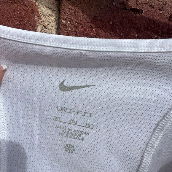 Nike Dri-Fit Womens Mesh Panel Racerback Athletic Training Tank top White 3XL NW - Picture 4 of 6